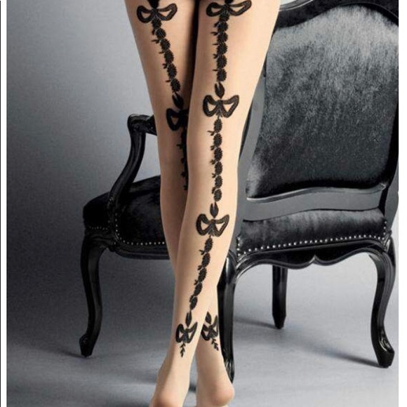 Tights/Pantyhose - Picture 1 of 3